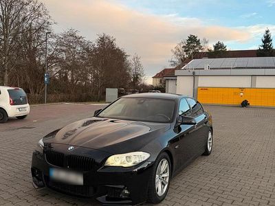 Gebraucht BMW 525 Shadowline 218 PS (160 kW) 2013 Schwarz Limousine