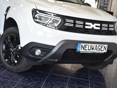 Gebraucht Dacia Duster Extreme 114 PS (83 kW) 2024 Weiã SUV