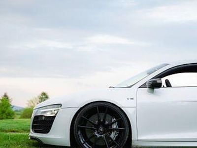 Second-hand Audi R8 Coupé Sport 549 CP (403 kW) 2014 Alb Coupe
