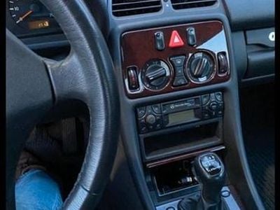 Usata Mercedes CLK200 132 CV (97 kW) 2000 Argento Berlina