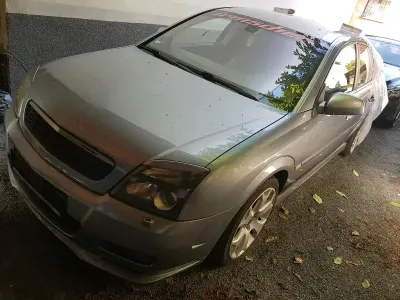 Gebraucht Opel Vectra GTS 211 PS (155 kW) 2004 Grau Limousine