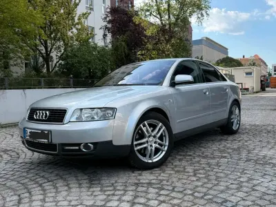 Gebraucht Audi A4 163 PS (119 kW) 2002 Silber Limousine