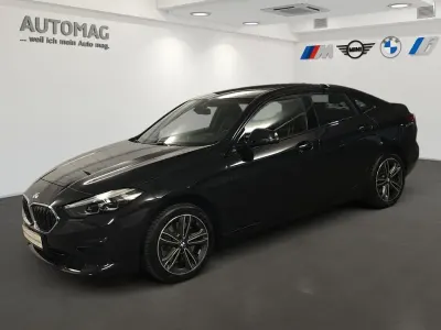 Gebraucht BMW 220 Sport Line 192 PS (141 kW) 2024 Schwarz Coupé