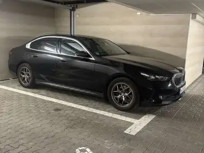 Gebraucht BMW 520 184 PS (135 kW) 2024 Limousine