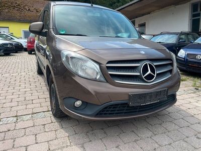 Mercedes Citan 109