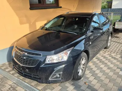 Gebraucht Chevrolet Cruze 163 PS (119 kW) 2013 Schwarz Kombi