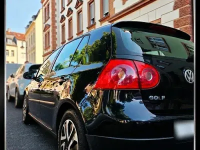 Gebraucht VW Golf IV 75 PS (55 kW) 2004 Schwarz Limousine