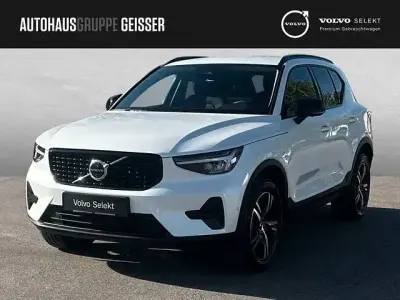 Gebraucht Volvo XC40 Plus 163 PS (119 kW) 2025 Weiß SUV