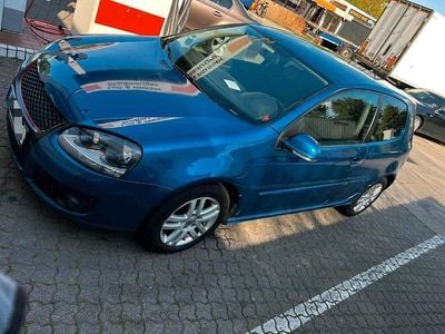 Usata VW Golf V 80 CV (58 kW) 2007 Blu Utilitaria
