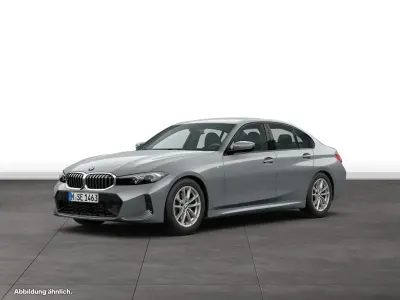 Gebraucht BMW 318 150 PS (110 kW) 2025 Skyscraper grau metallic Limousine