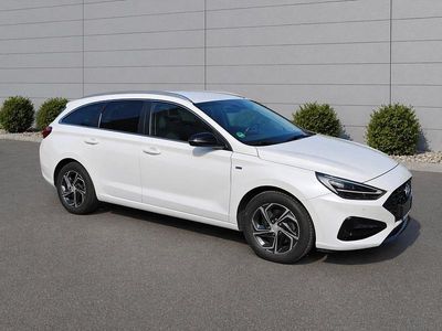 Gebraucht Hyundai i30 Trend 160 PS (117 kW) 2023 Weiß Kombi