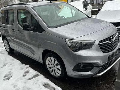 Opel Combo-e Life