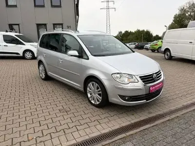 Gebraucht VW Touran Highline 140 PS (102 kW) 2007 Silber Van / Kleinbus