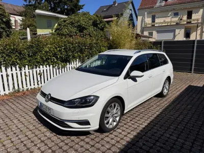 Gebraucht VW Golf VII Comfortline 150 PS (110 kW) 2018 Weiß Kombi