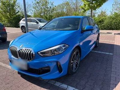 Usata BMW 118 M Sport 140 CV (102 kW) 2019 Blu Utilitaria