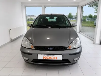 Gebraucht Ford Focus Ambiente 75 PS (55 kW) 2001 Limousine