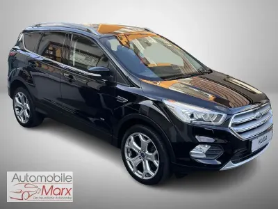 Używany Ford Kuga Titanium 179 KM (131 kW) 2018 Czarny SUV