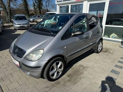 Usata Mercedes A160 Classic 102 CV (75 kW) 1999 Grigio Monovolume