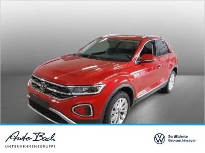 Gebraucht VW T-Roc Pro 150 PS (110 kW) 2024 Kings red metallic SUV