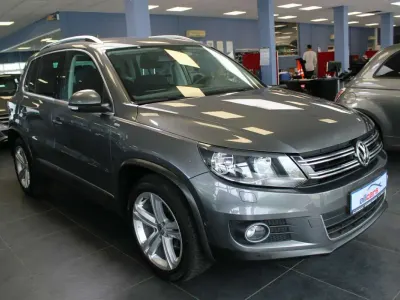 Gebraucht VW Tiguan Cup 160 PS (117 kW) 2014 Grau SUV