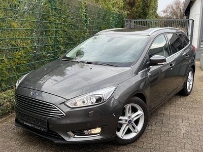 Usata Ford Focus Titanium 125 CV (91 kW) 2017 Grigio Station wagon