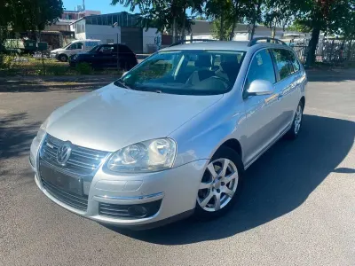 Gebraucht VW Golf VI Comfortline 105 PS (77 kW) 2009 Silber Kombi