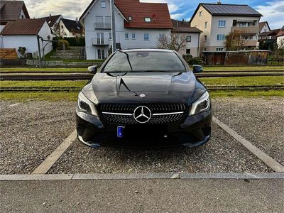 Mercedes CLA220