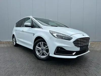 Gebraucht Ford S-MAX Titanium 150 PS (110 kW) 2022 Weiß Van / Kleinbus