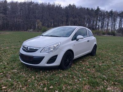 Second-hand Opel Corsa Edition 69 CP (50 kW) 2012 Alb Hatchback