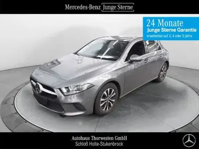 Gebraucht Mercedes A180 Progressive 136 PS (100 kW) 2021 Lack mountaingrau Limousine