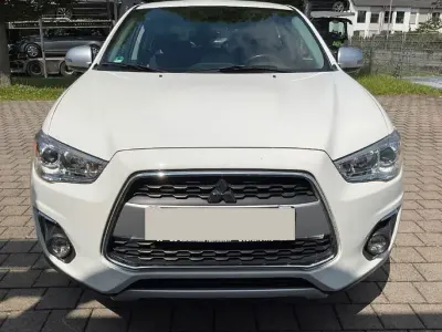 Używany Mitsubishi ASX Intense 117 KM (86 kW) 2015 Biały SUV