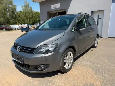 Käytetty VW Golf VII Match 86 HP (63 kW) 2012 Harmaa Sedan