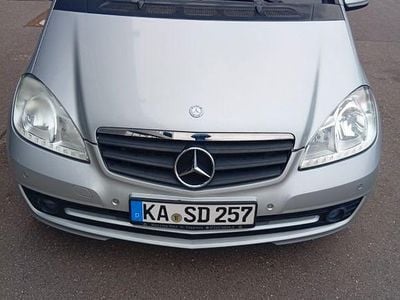 Silber Gebraucht 2012 Mercedes A160 Limousine | 7.300 € (Fairer Preis)