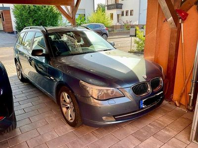 BMW 523