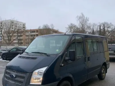 Second-hand Ford Transit 125 CP (91 kW) 2013 Albastru Monovolum