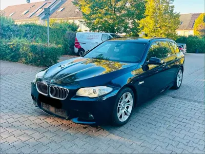 Gebraucht BMW 530 M Sport 258 PS (189 kW) 2013 Schwarz Kombi