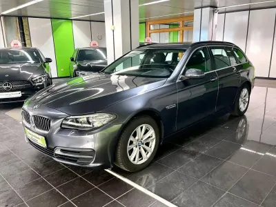 Gebraucht BMW 520 Performance 190 PS (139 kW) 2015 Grau Limousine