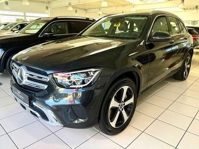 Gebraucht Mercedes GLC300e 211 PS (155 kW) 2021 Grau SUV