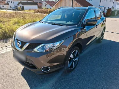 Gebraucht Nissan Qashqai 360º 136 PS (100 kW) 2016 Gold SUV