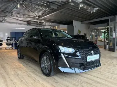 Second-hand Peugeot e-2008