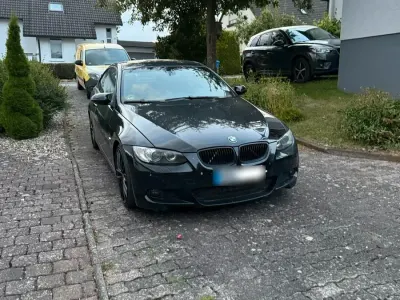 Gebraucht BMW 320 M Sport 177 PS (130 kW) 2007 Schwarz Coupé