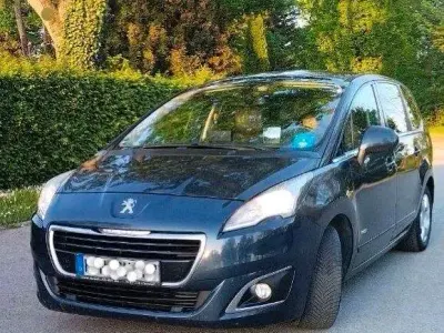 Gebraucht Peugeot 5008 Business-Line 114 PS (83 kW) 2014 Blau Van / Kleinbus
