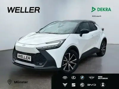 Gebraucht Toyota C-HR Team 140 PS (102 kW) 2024 Schneeweiß / dach schwarz SUV