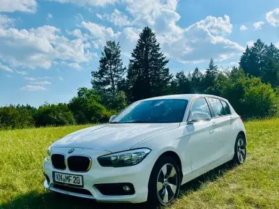Gebraucht BMW 116 Sport Line 109 PS (80 kW) 2015 Weiß Kleinwagen