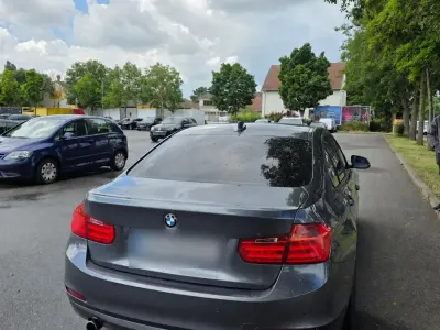 Gebraucht BMW 320 184 PS (135 kW) 2013 Limousine