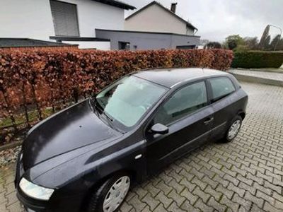 gebraucht Fiat Stilo Verkaufe1,6 16v EZ 9.2003