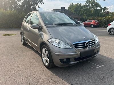 Mercedes A200