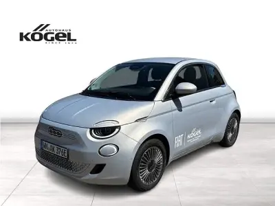 Gebraucht Fiat 500e Style 86 kW (118 PS) 2024 Himmelblau Limousine