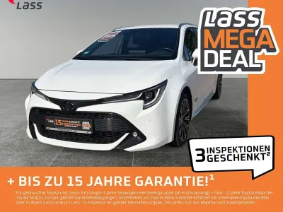 Gebraucht Toyota Corolla Team 116 PS (85 kW) 2021 Schneeweiß Kombi