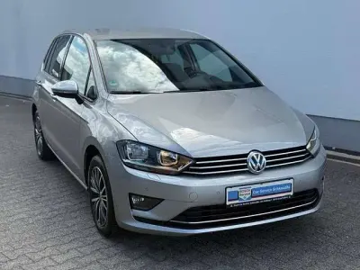 Gebraucht VW Golf Sportsvan Allstar 110 PS (80 kW) 2017 Tungsten silver metallic Van / Kleinbus